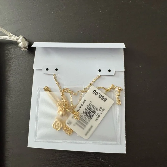 Kendra Scott Gold Necklace - Picture 2 of 5